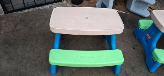 Toddler benches