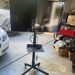 Moveable/rollable TV Stand(TV Not Included)