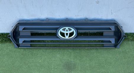 2016–2020 Toyota Tacoma Front Grille 53111-0K010 OEM Black New 