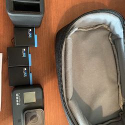 Gopro Hero 8 + Lots Of Extras