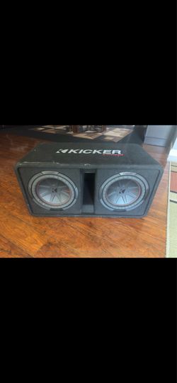 KICKER CompR Dual 12 subwoofer