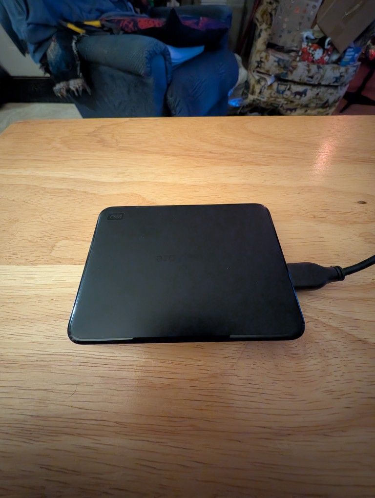 Western Digital Easy store External Hard Drive 2TB