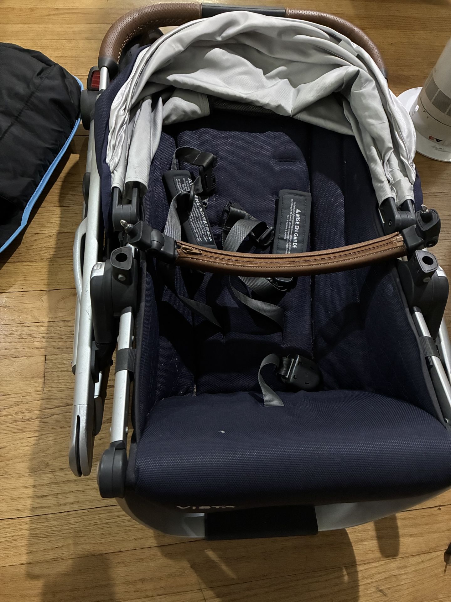 Uppababy Vista V2 Taylor with Piggyback Kickboard
