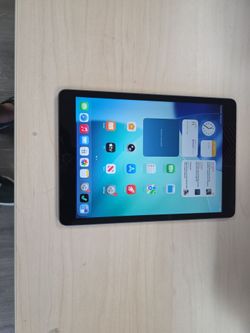 Ipad 9th gen. 256gb. Wifi and cellular