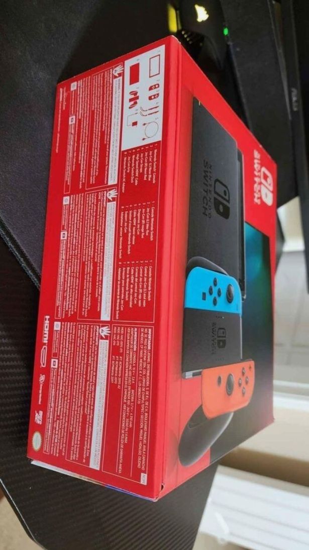 Nintendo Switch