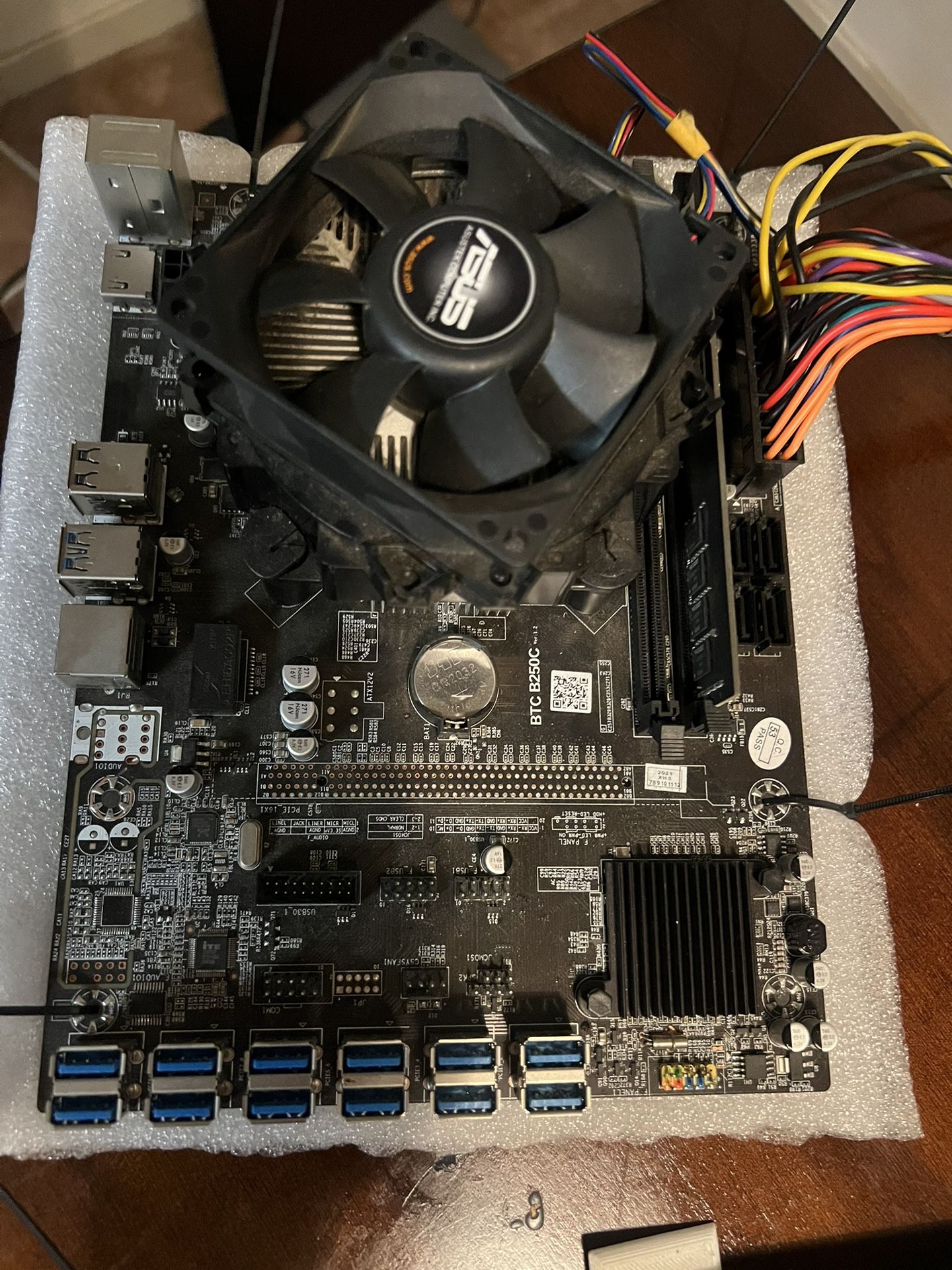 BTC B250c Ver 1.2 Motherboard (12 cards)
