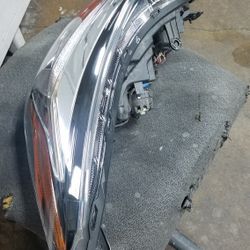 2018-19 Subaru Crosstrek Left side headlight