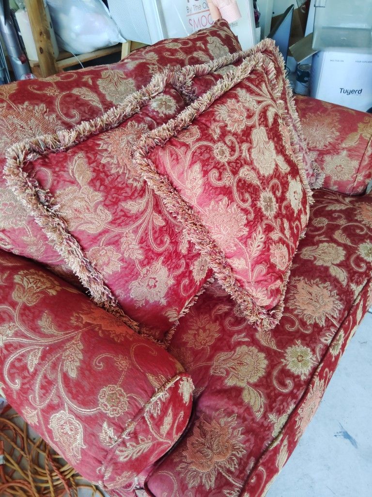 Loveseat
