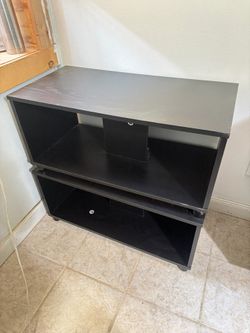 Stackable stand
