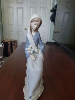#4902 Lladro Lillies