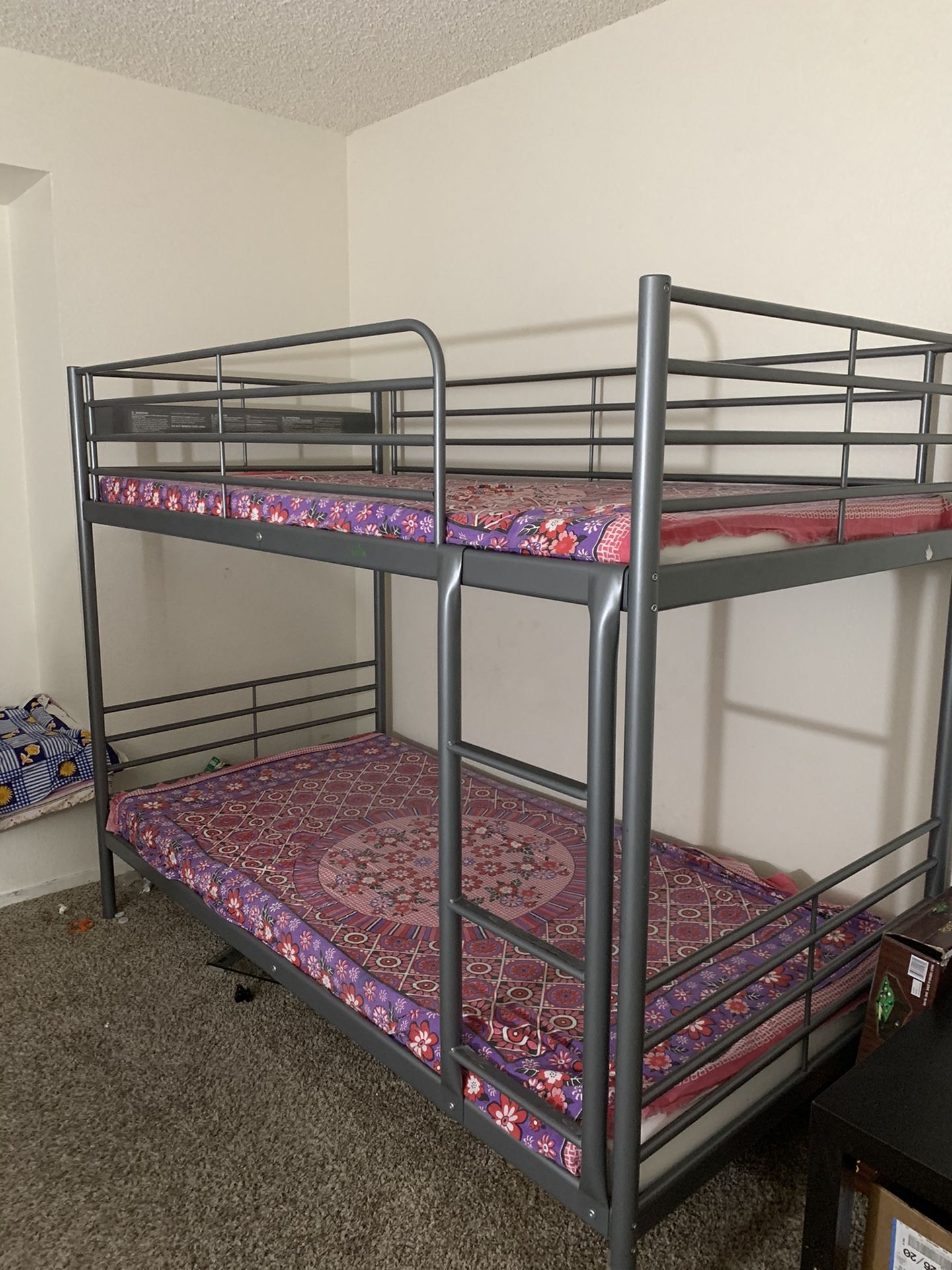 Bunk bed for kids