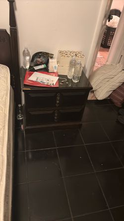 Bed set.  Full