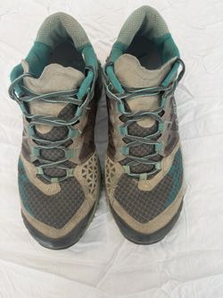 LA SPORTIVA - Women’s Trail Running / Hiking