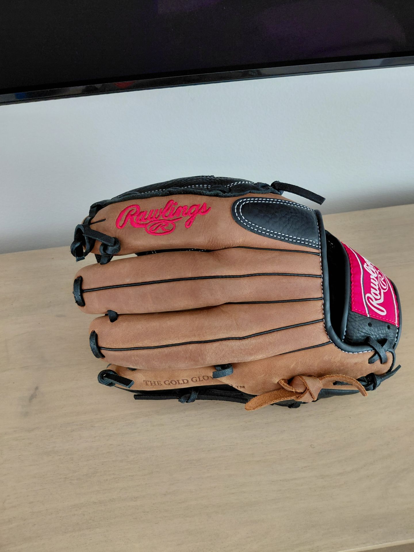 New Rawlings Zero Shock Baseball Glove Right Hand Throw