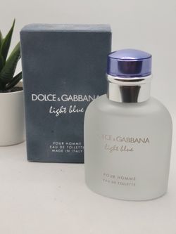Dolce&Gabbana  

Light Blue Pour Homme Eau de Toilette  

2.5 fl 