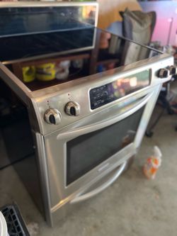 Kitchen aid stove