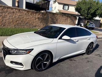 2019 Honda Accord