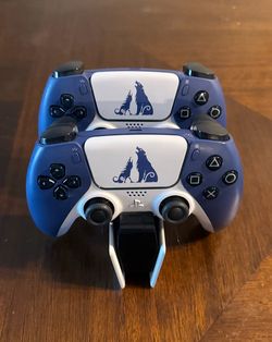 God Of War PS5 Controllers