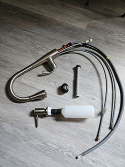 MOEN FAUCET