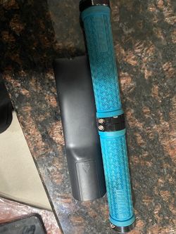 Throne stock grips