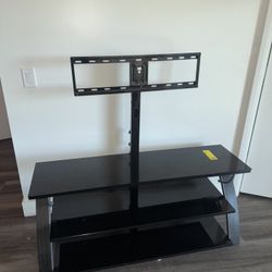 TV Mount 