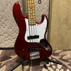 SX Ursa Medium Scale Bass