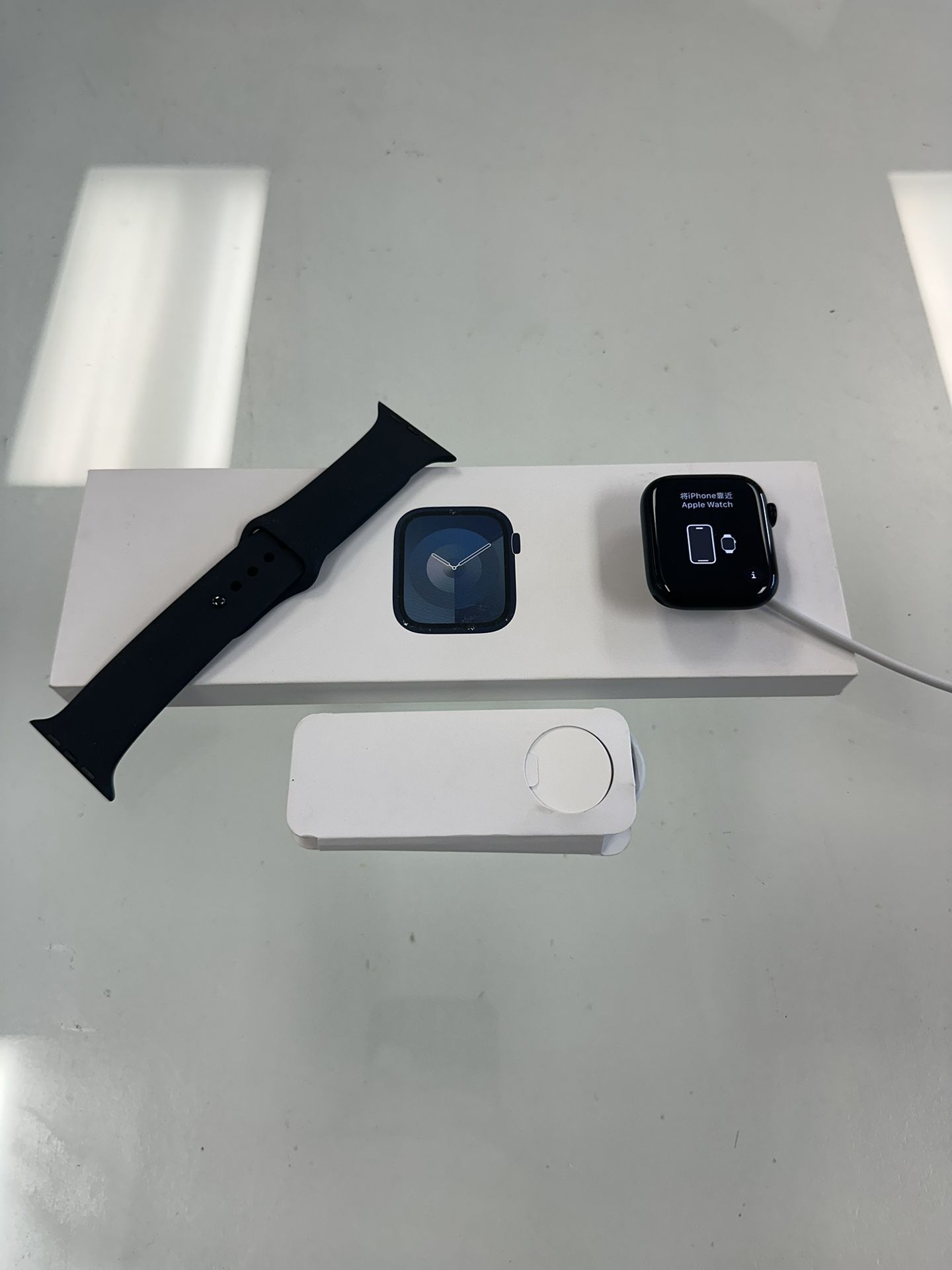 Apple Watch Series 9 (Cellular) Unlocked 45MM Midnight With Apple Care Warranty