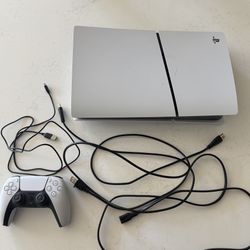 PlayStation 5 Slim White 1TB