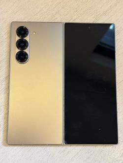 Fairly New Galaxy Z Fold6  Seminuevo Galaxy Z Fold6