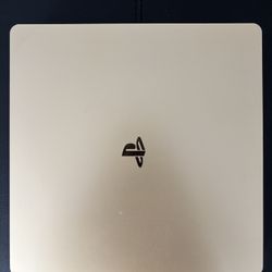 PS4 Slim 1TB – Gold Edition + 3 Controllers – Great Condition