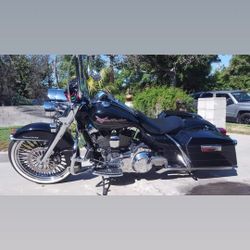 2009 HD Road King Touring