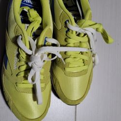 New Classic Reebok Green/Blue Super Unique Color