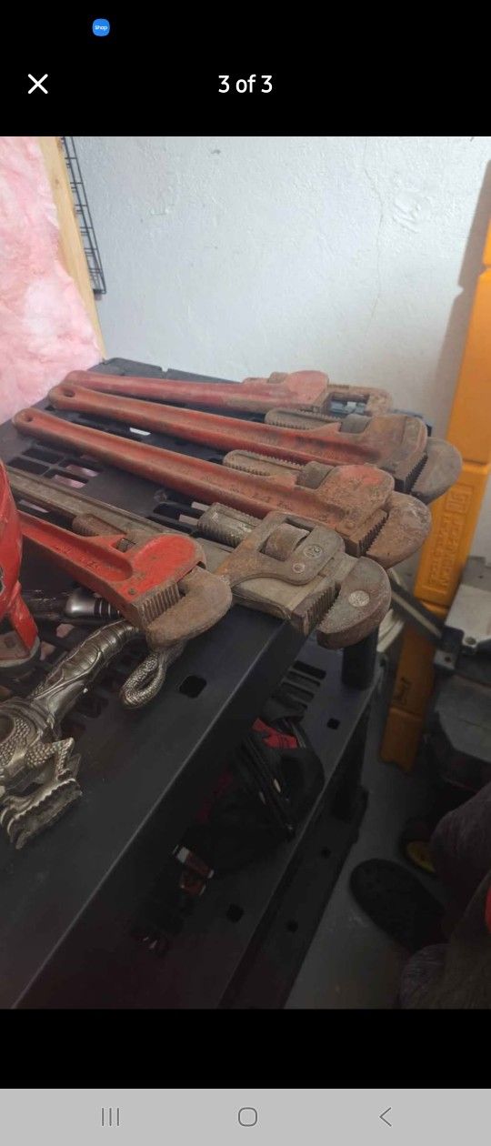pipe wrenches