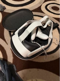 meta quest 3s with carrying case