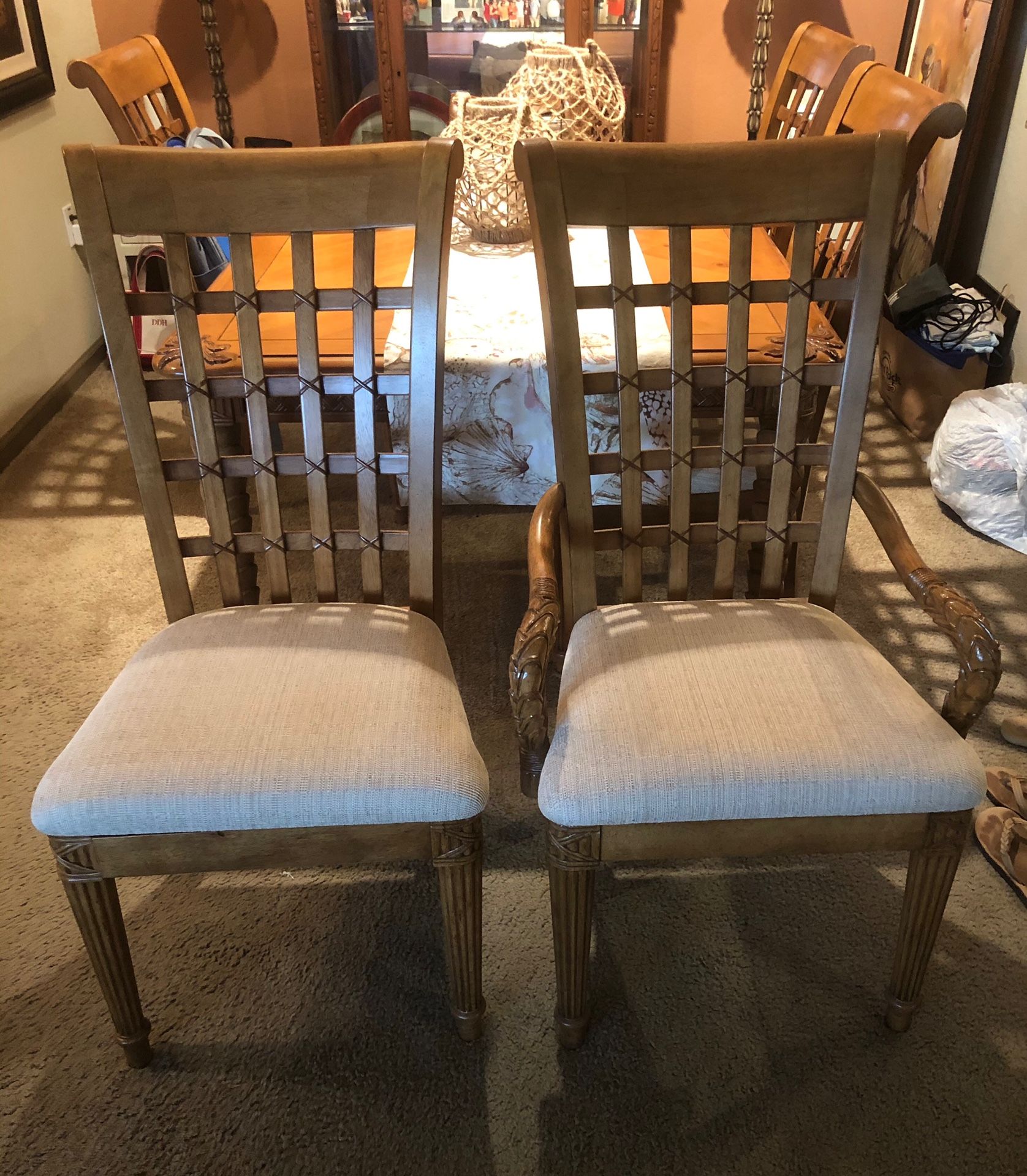 Tommy Bahama Style Dining Room Table and 6 chairs for Sale in St