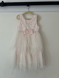 Girls dresses