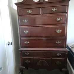 Antique Unagusta Manufacturing Company Dresser