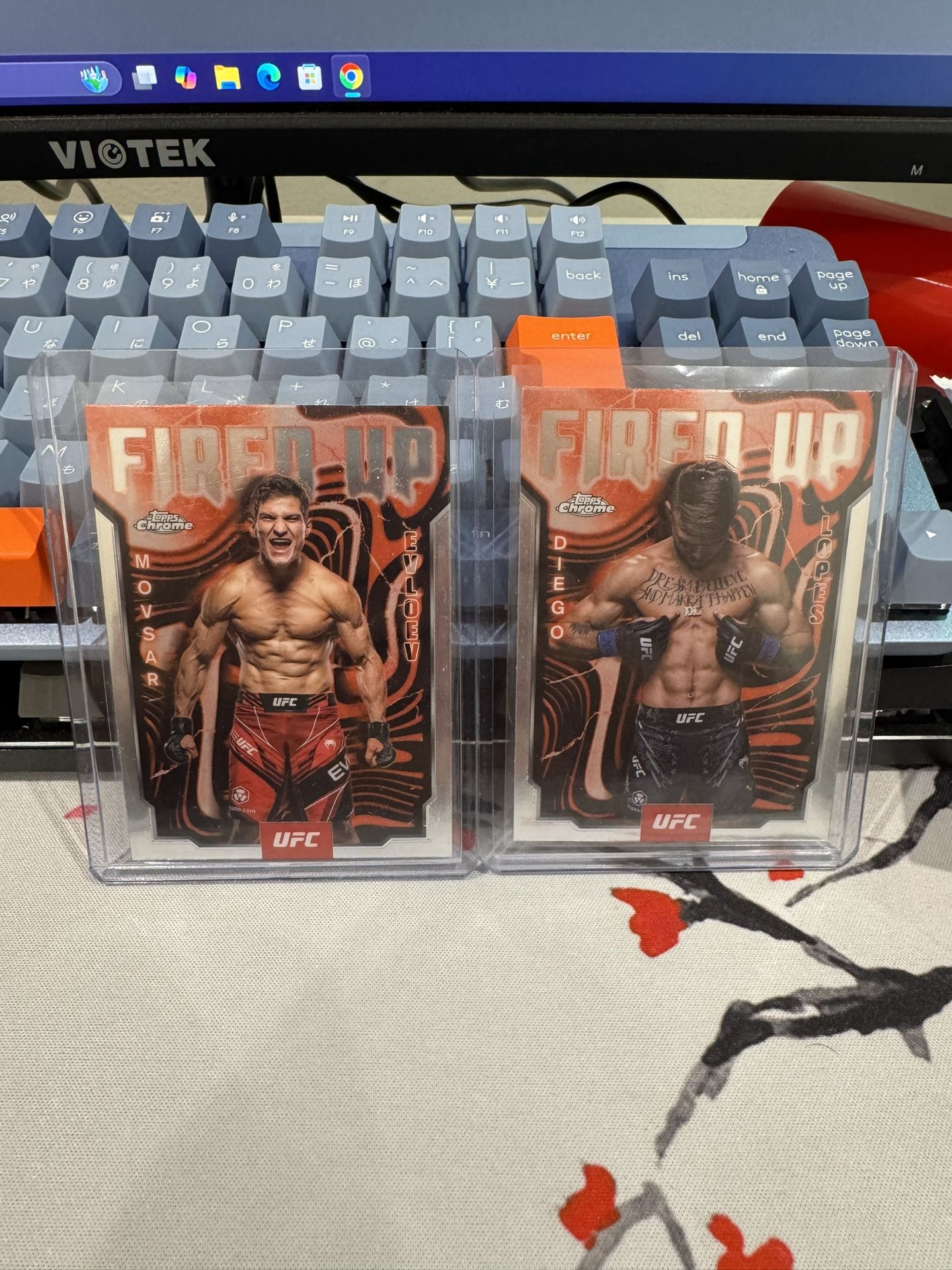 2025 Topps UFC fired up Diego Lopes and Movsar Evloev lot (2)