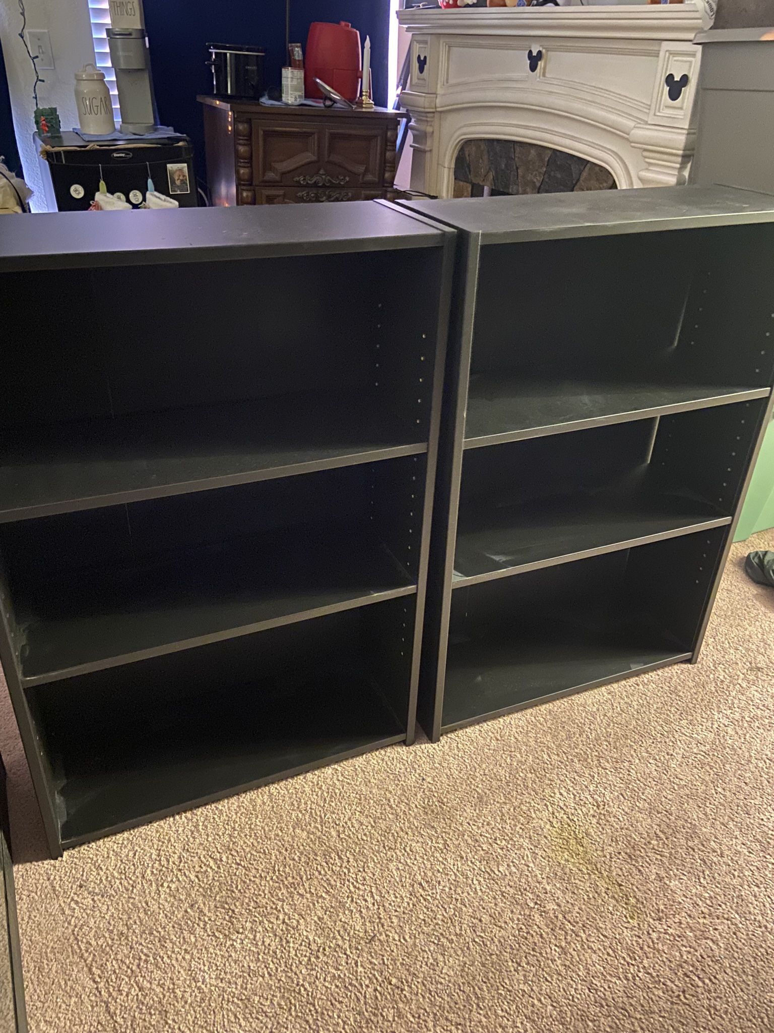 2 Bookshelves