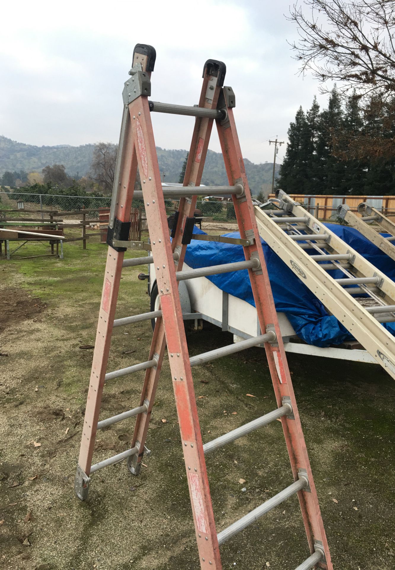 Extension 24 foot ladder a frame 7 foot ladder 10 foot attic ladder