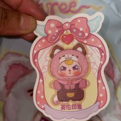 Baby three kitten Wardrobe 