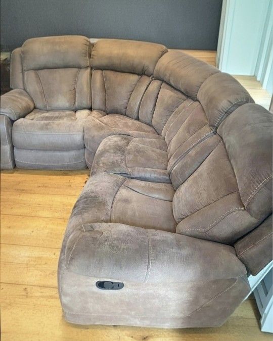 Large Reclining Sectional Sofa (Microfiber Suede)