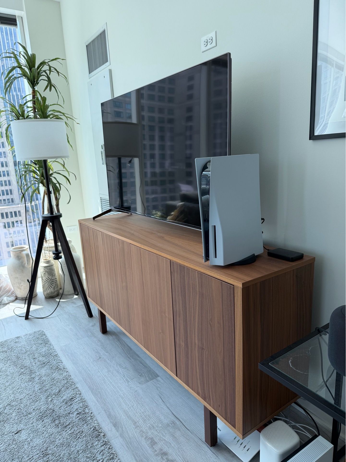 Walnut veneer Sideboard