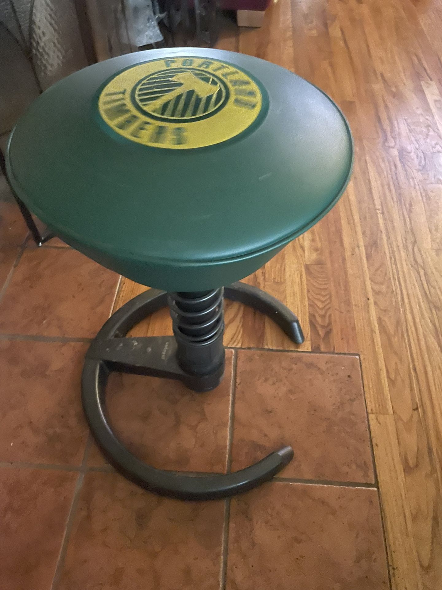 Timber barstool OBO