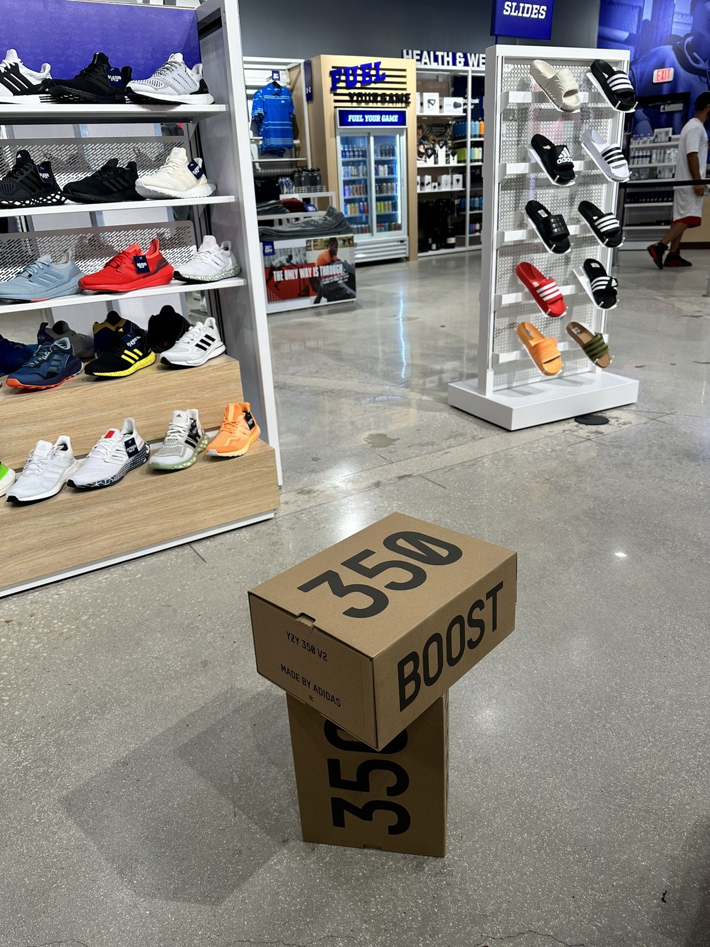 Yeezy Boost 350 V2 Salt