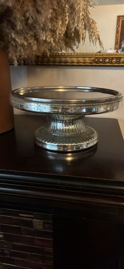 Glass Mercury cake/pillar Plate With Metal Top From Kohl’s 