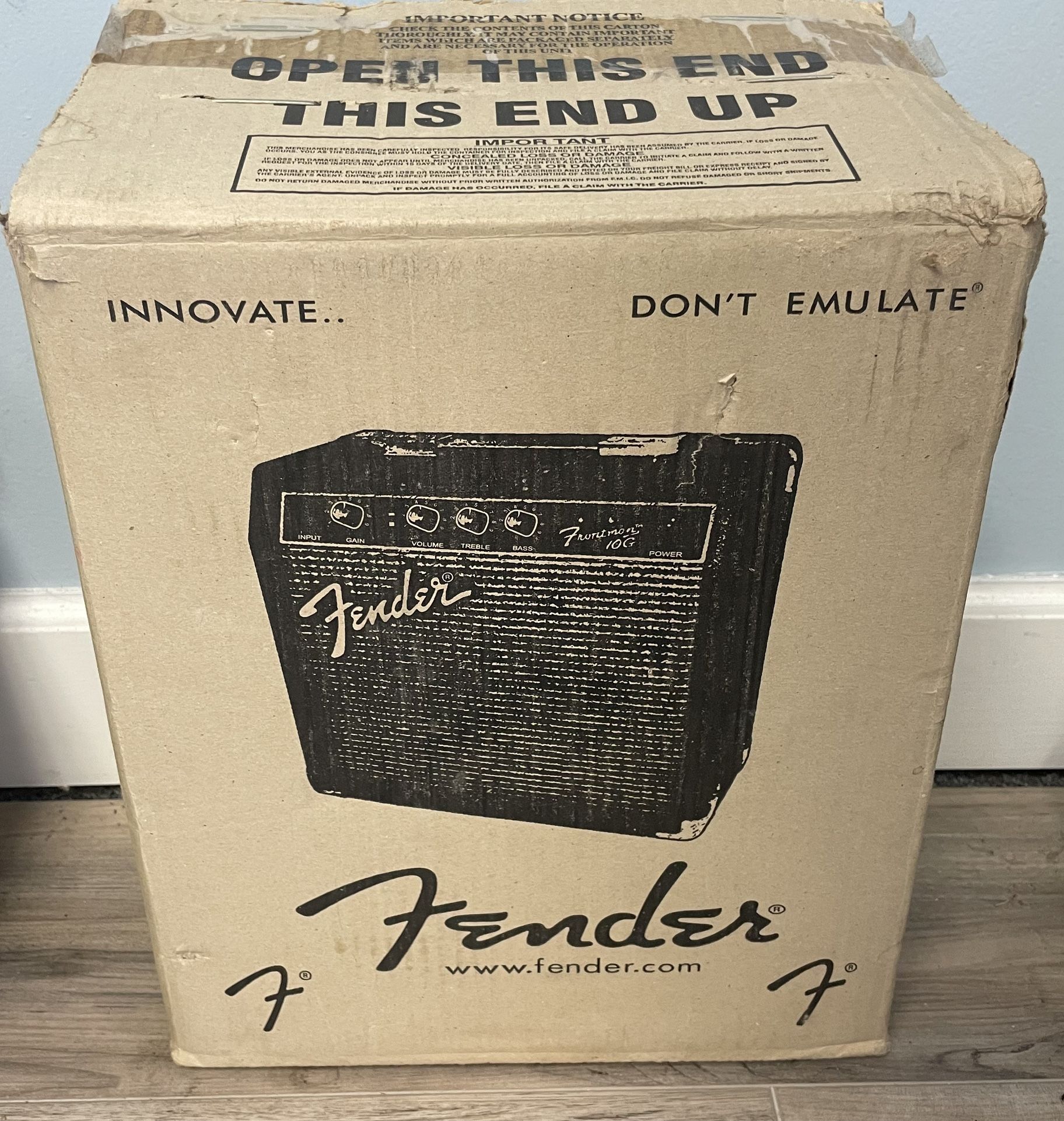 Fender Frontman 10G 10-Watt Guitar Amp in Original Box
