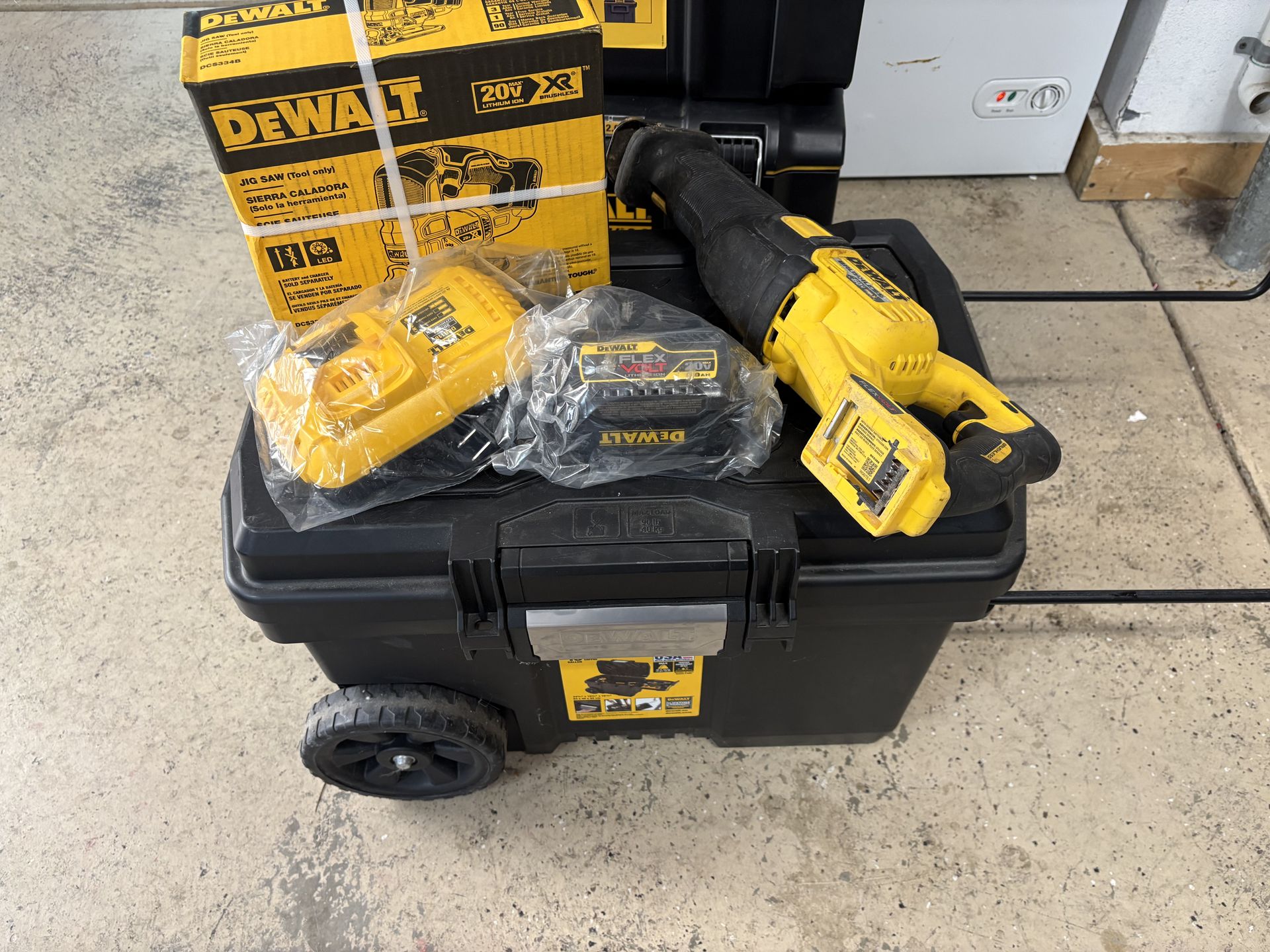 Dewalt 20V XR/ Flexvolt bundle $350 OBO