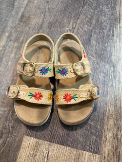 Little girl sandals