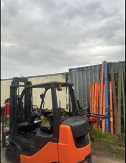 2016 Toyota Forklift